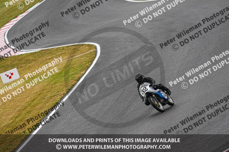 donington no limits trackday;donington park photographs;donington trackday photographs;no limits trackdays;peter wileman photography;trackday digital images;trackday photos